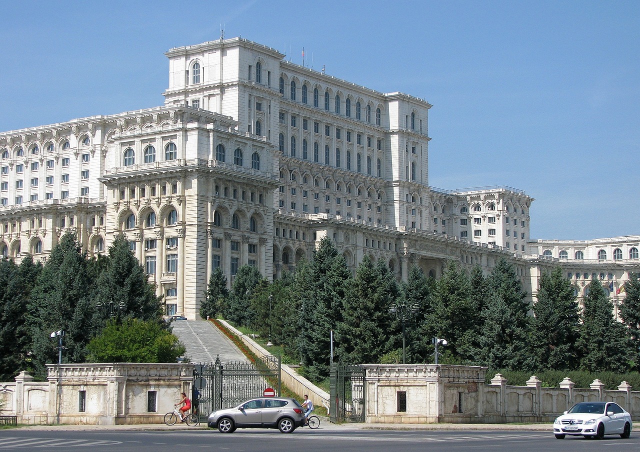 Vot decisiv: Guvernul Marcel Ciolacu a fost investit de Parlament 1 CASA POPORULUI