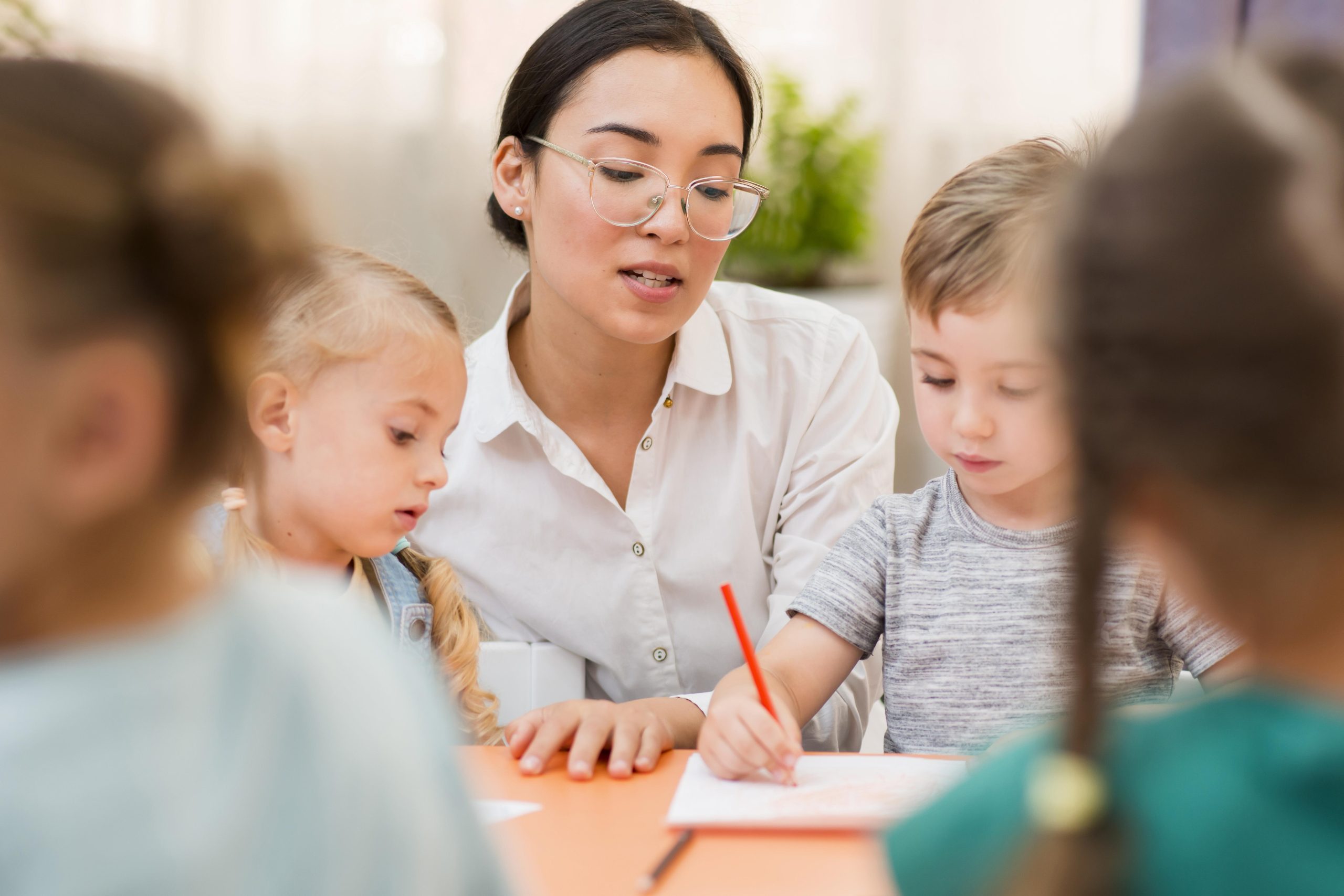 Ministerul Educației va monitoriza absențele profesorilor: Măsură pentru îmbunătățirea sistemului educațional 1 absente profesori