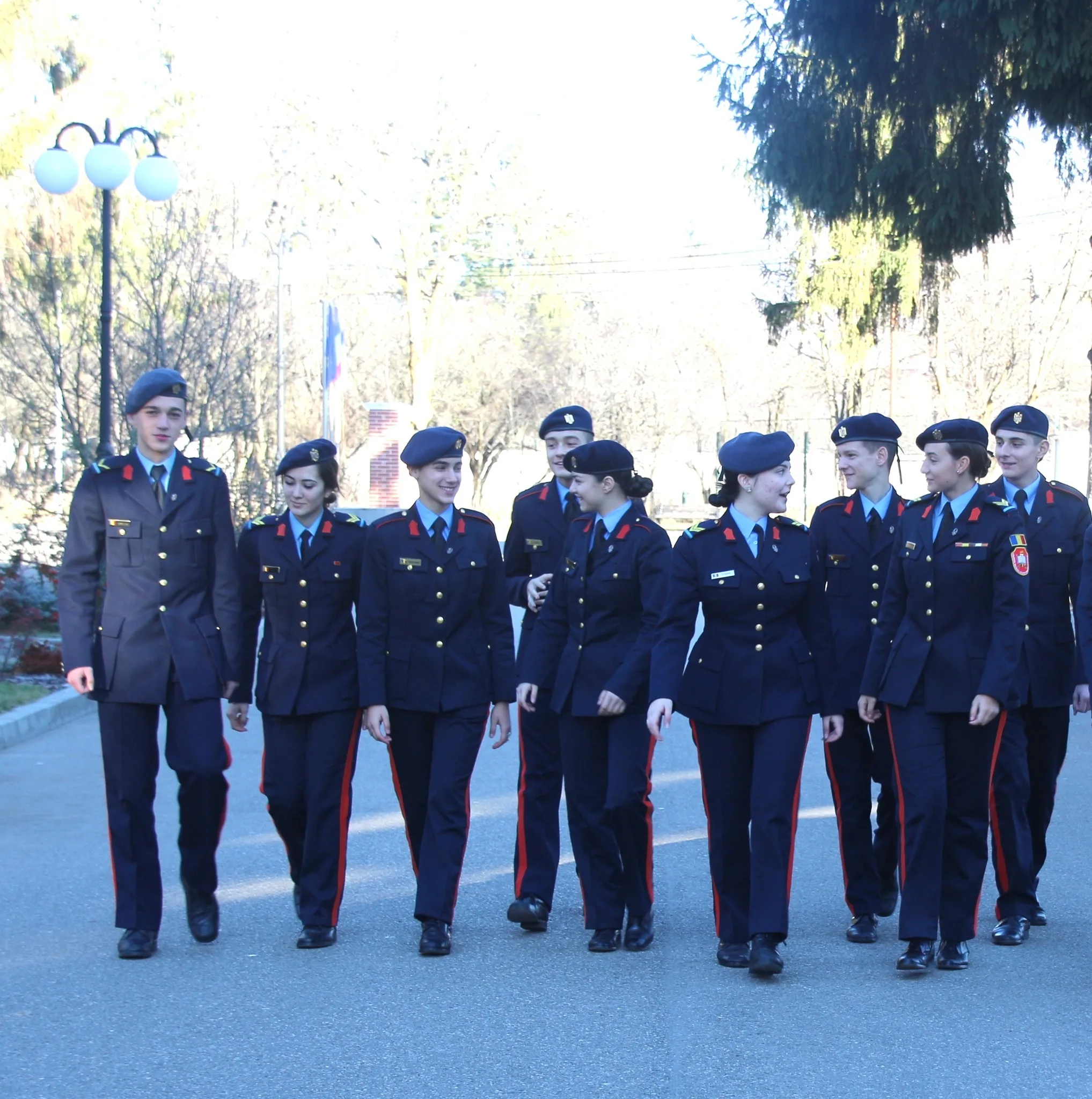 Au început înscrierile la colegiile militare din România: 816 locuri disponibile pentru elevii de clasa a VIII-a 1 admitere colegii militare