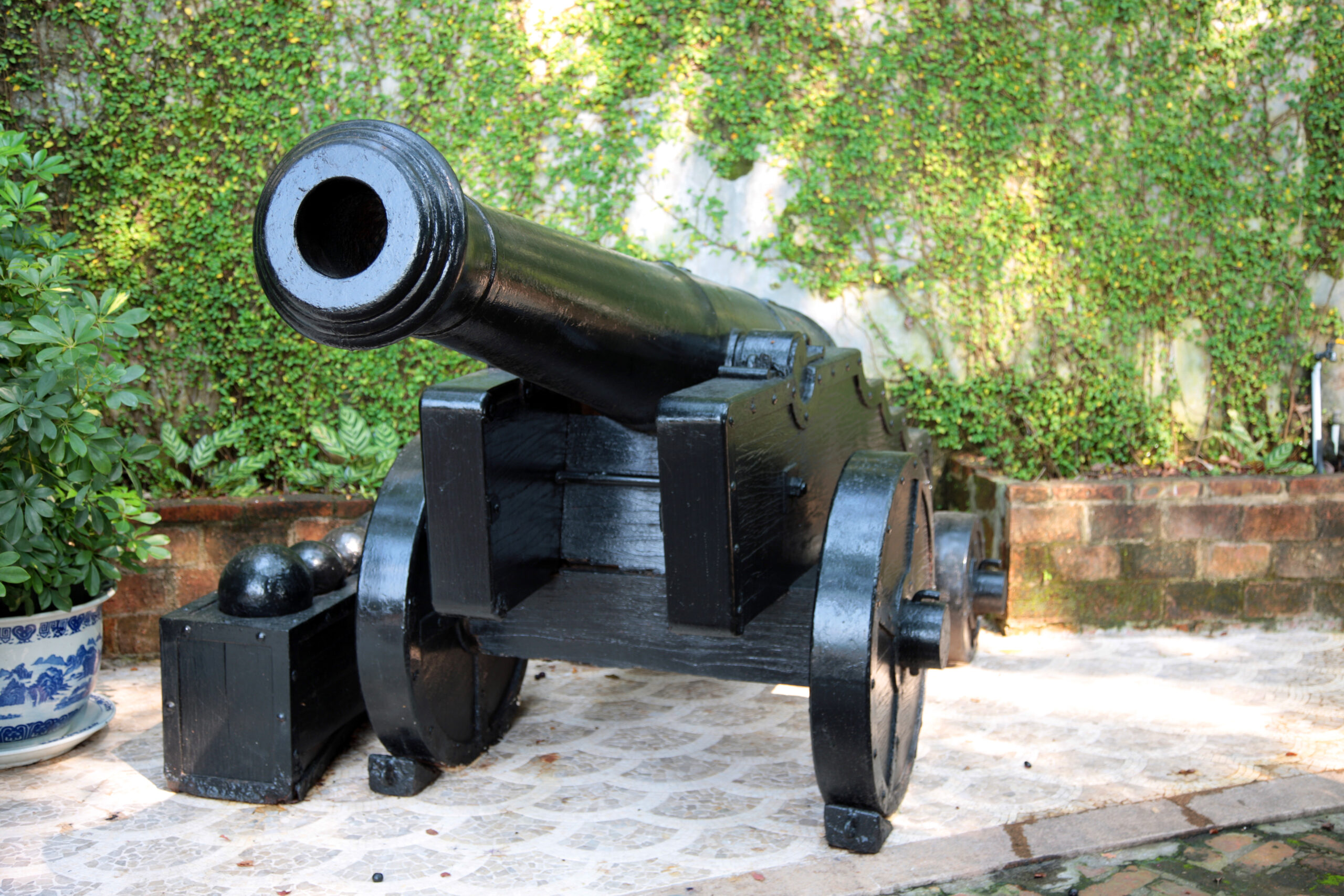old cannon scaled