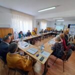 FOTO-Planurile cadru de liceu dezbătute la Focșani de cadrele didactice și conducerea FSLI România 9 sindicat 1
