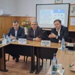 FOTO-Planurile cadru de liceu dezbătute la Focșani de cadrele didactice și conducerea FSLI România 5 sindicat 5