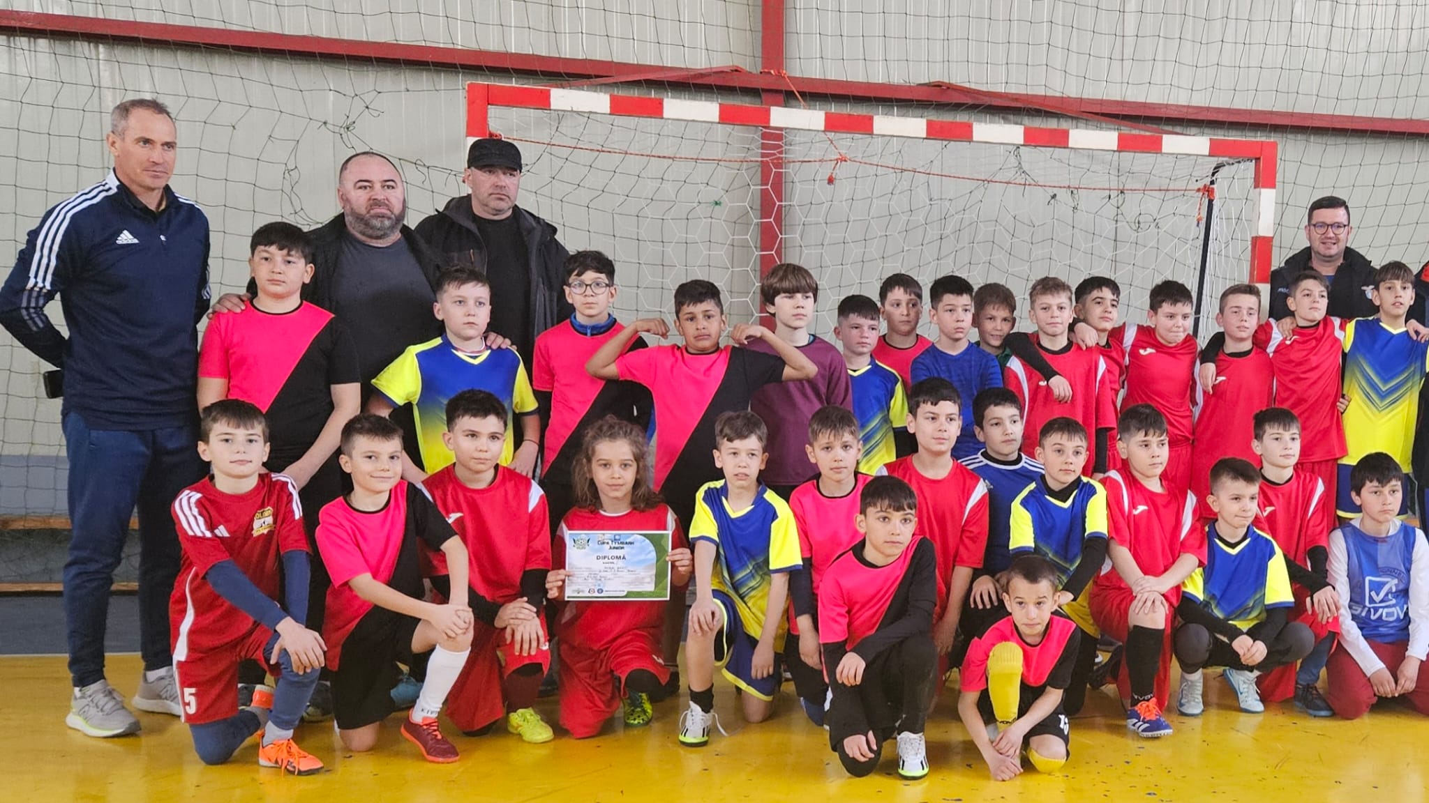 Școala Gimnazială Oana-Diana Renea din Focșani, campioană județeană la fotbal U10! Urmează faza zonală la Constanța 1 WhatsApp Image 2025 03 08 at 20.14.13