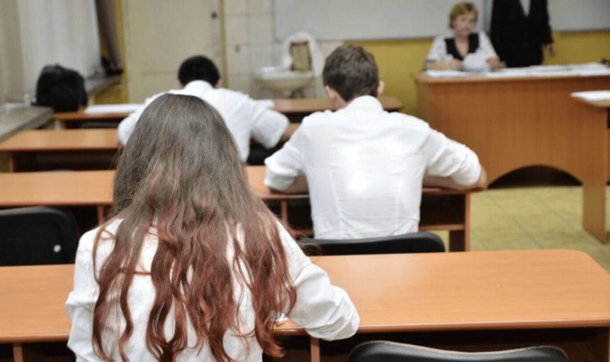 Simulare Evaluare Națională 2025: Ce subiecte au avut elevii la proba de Limba și literatura română 1 subiecte evaluarea nationala