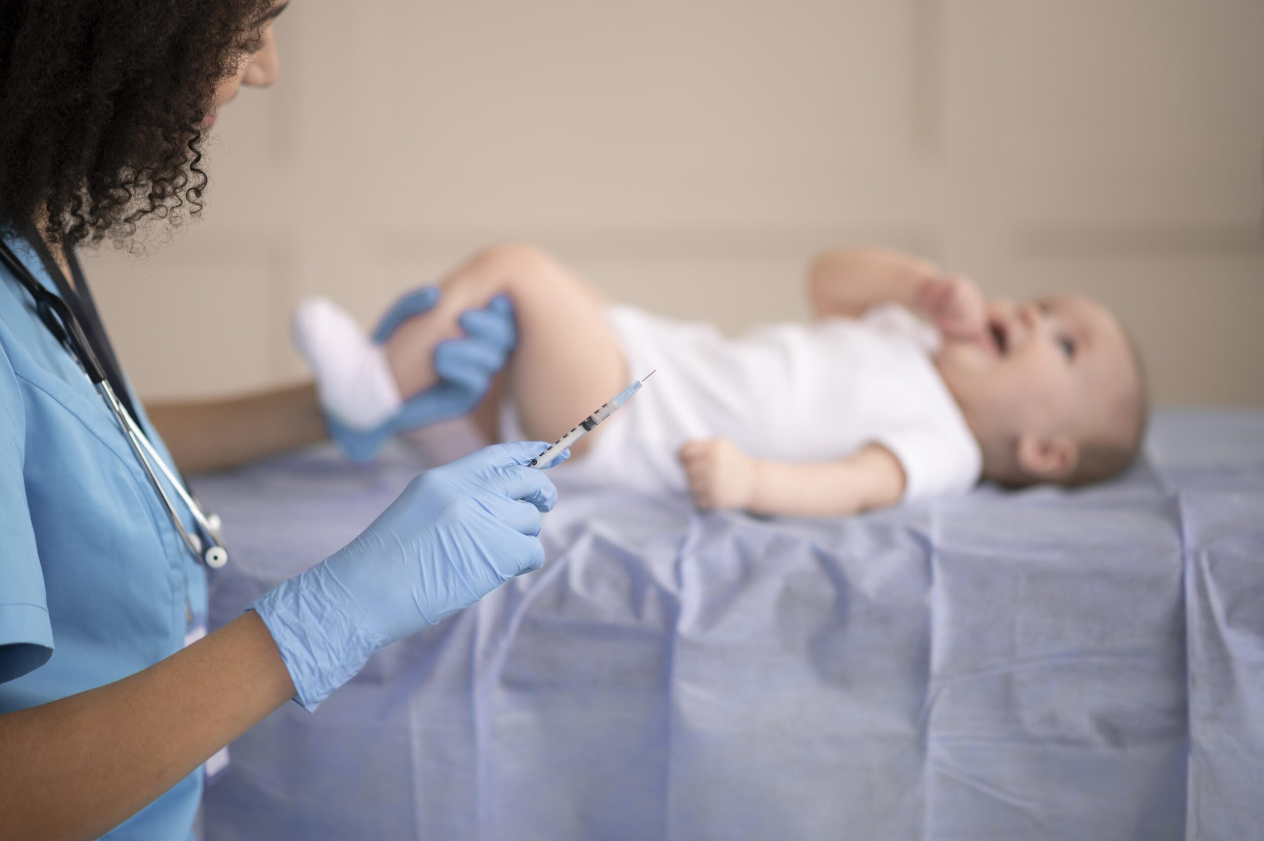 Caz șocant la Spitalul Județean Focșani: Bebeluș injectat din greșeală cu adrenalină, salvat în ultimul moment 1 bebelus injectat cu adrenalina