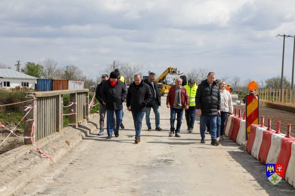 Investiții majore în infrastructura rutieră din Vrancea: DJ 204G și podul peste râul Putna, în plin proces de modernizare 1 dj 2024g modernizat