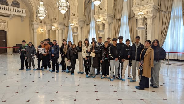 Elevii Școlii Gimnaziale Jariștea, excursie de neuitat la București prin Programul Național de Reducere a Abandonului Școlar 1 scoala jaristea pnras