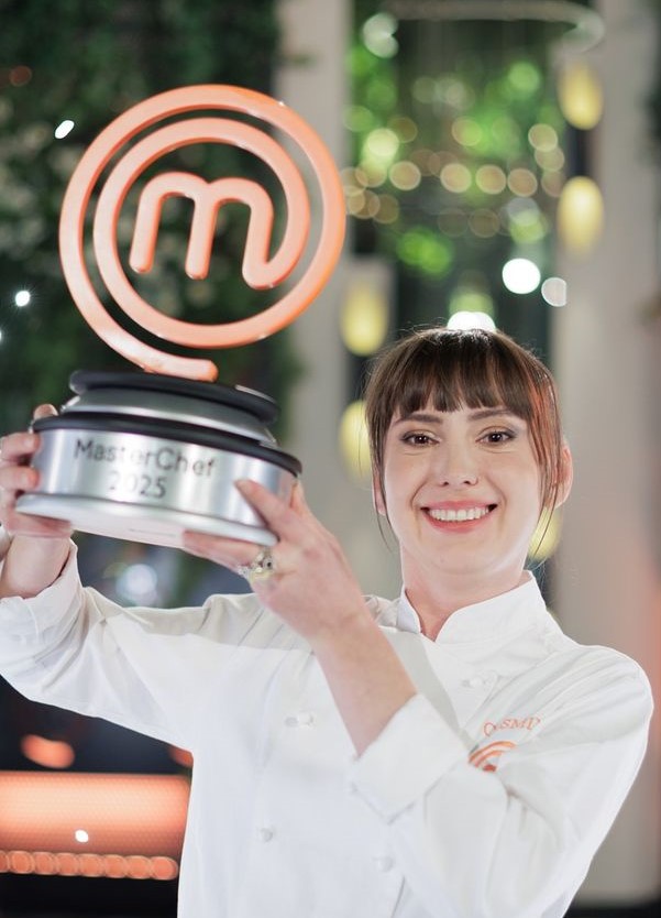 Cosmina Boboc este câștigătoarea trofeului MasterChef România 2025 cu premiul de 75 000 € 1 2f6b0078 cbca 403e 903a 2c011b5e3dd8