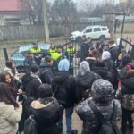 FOTO - Activitate de prevenire desfășurată de IPJ Vrancea – Biroul Siguranță Școlară la Liceul Tehnologic „G.G. Longinescu” Focșani 2 WhatsApp Image 2026 01 28 at 12.54.40 1