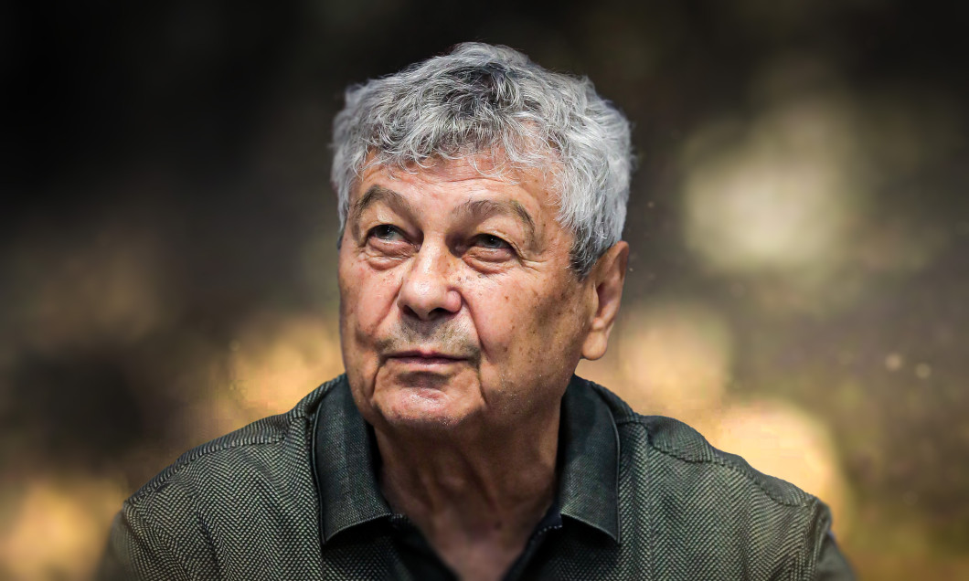 Mircea Lucescu, confirmat pe banca naționalei pentru meciurile decisive din play-off-ul mondial 1 MIRCEA LUCESCU RAMAN LA NATIONALA